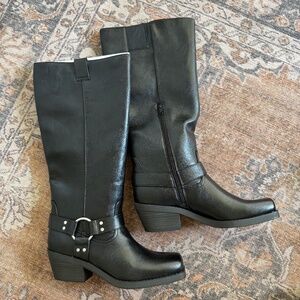 NEW Black Leather Moto Oakley Boots (7.5)